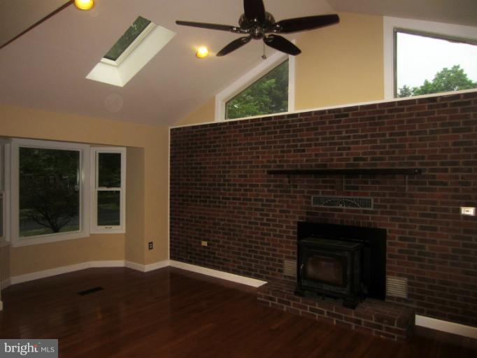 2403 Rosedown Drive Reston, VA 20191 - Photo 13 of 24 Family Room