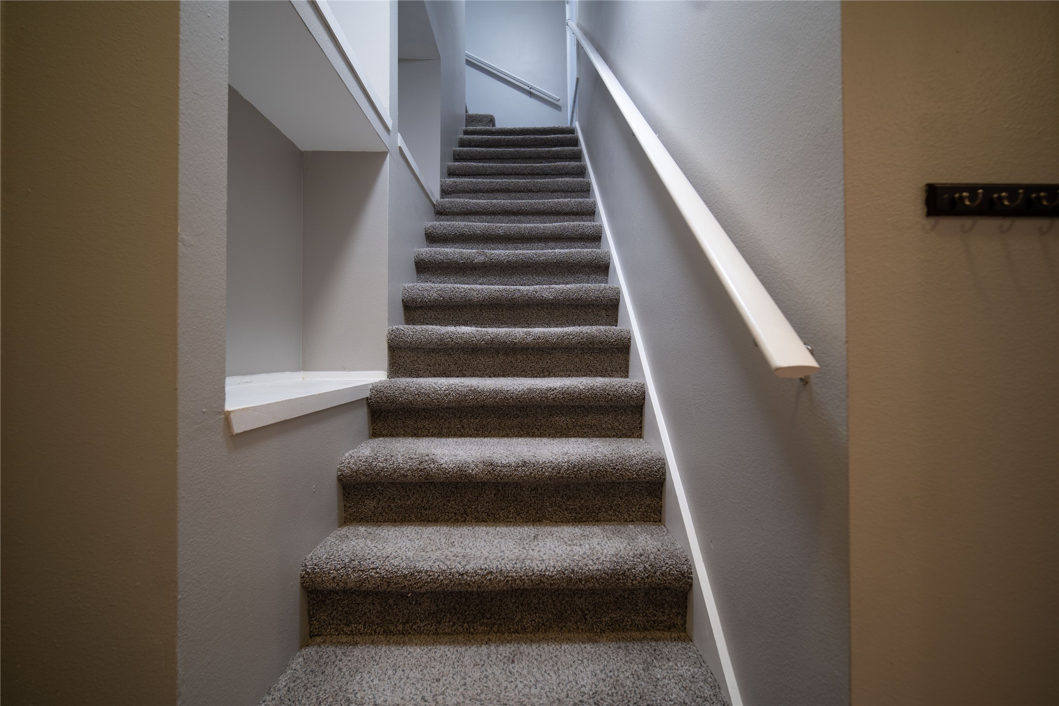 711 Graham Place, Unit B Austin, TX 78705 - Photo 4 of 13 a view of staircase with white walls