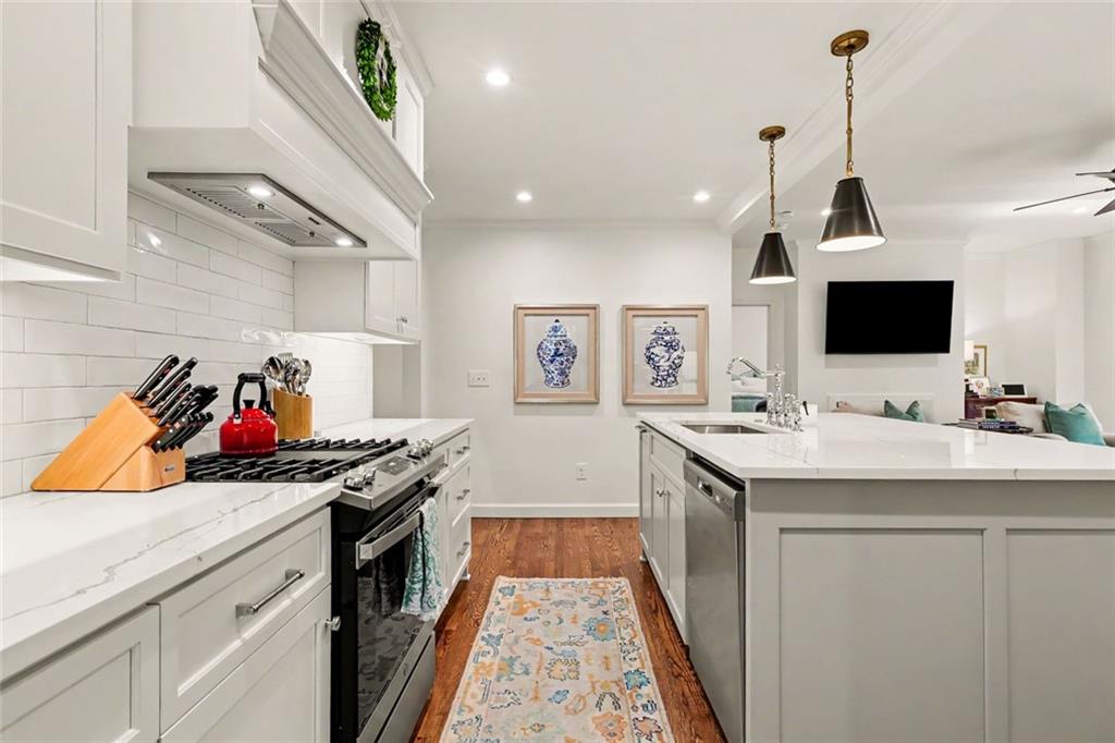 3055 Skyland Drive Northeast Atlanta, GA 30341 - Photo 15 of 58
