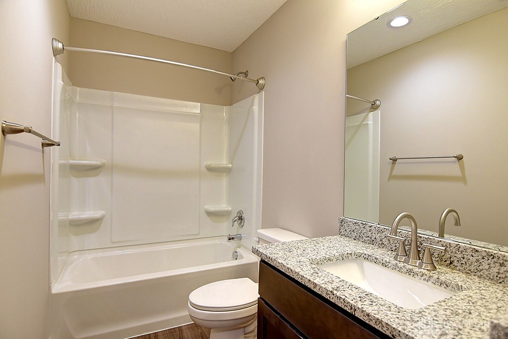 291 Hampton Trail Springfield, OH 45502 - Photo 22 of 33 Gallery Image 22