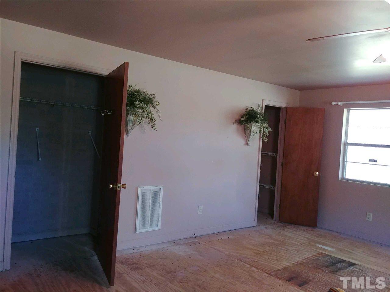 5509 Mial Plantation Road Raleigh, NC 27610 - Photo 5 of 16 Gallery Image 5
