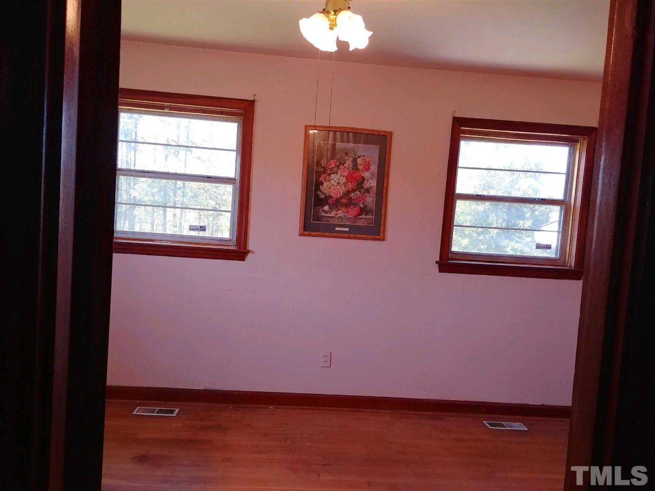 5509 Mial Plantation Road Raleigh, NC 27610 - Photo 8 of 16 Gallery Image 8
