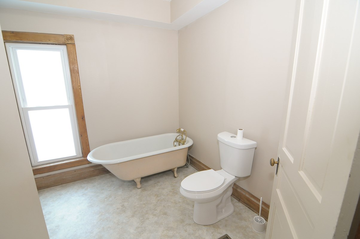 6547 East 48 Road Cadillac, MI 49601 - Photo 16 of 66 1842303-15.JPG