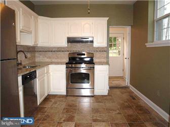 113 Ripka Street Philadelphia, PA 19127 - Photo 3 of 14 Kitchen