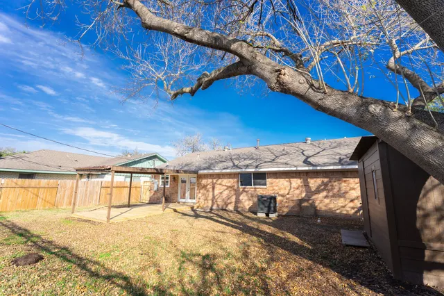 $265,000 | 2902 Mulberry Lane, Pasadena, TX 77502