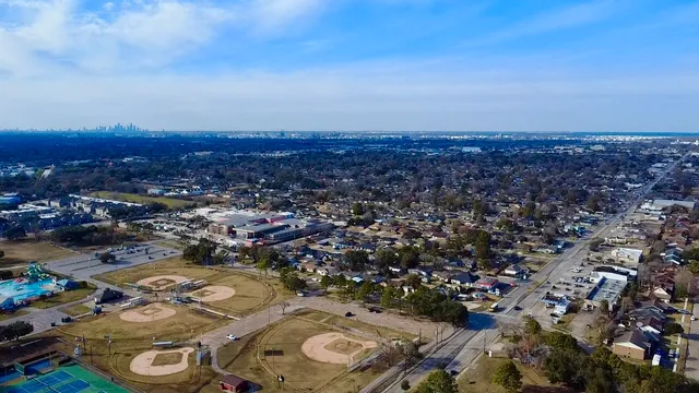 $265,000 | 2902 Mulberry Lane, Pasadena, TX 77502