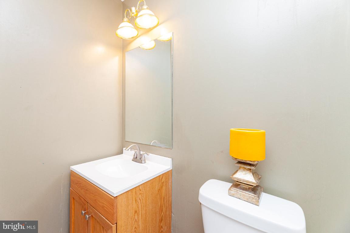 6615 Ronald Road Capitol Heights, MD 20743 - Photo 27 of 37 Basement full bath