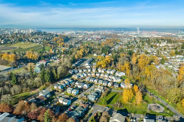 $420,000 | 1736 East 39th Street, Tacoma, WA 98404