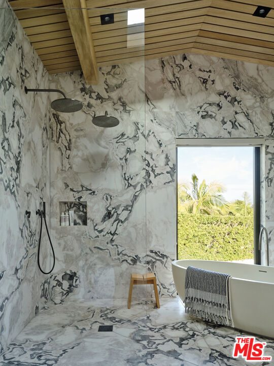 6738 Wildlife Road Malibu, CA 90265 - Photo 14 of 38