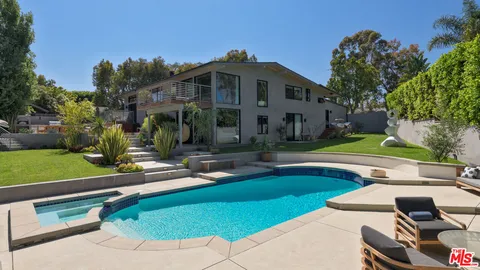 $8,995,000 | 6738 Wildlife Road, Malibu, CA 90265