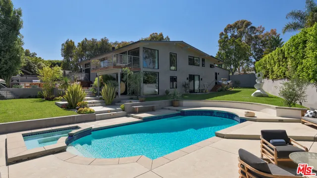 $8,995,000 | 6738 Wildlife Road, Malibu, CA 90265