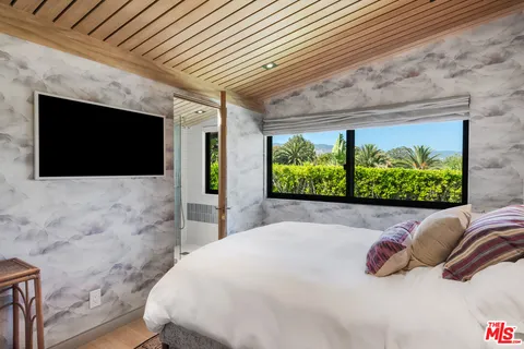 $8,995,000 | 6738 Wildlife Road, Malibu, CA 90265