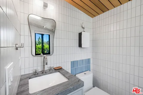 $8,995,000 | 6738 Wildlife Road, Malibu, CA 90265