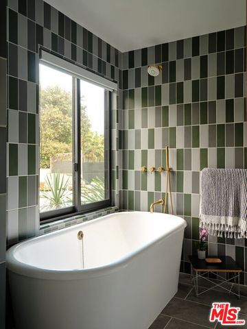 $8,995,000 | 6738 Wildlife Road, Malibu, CA 90265