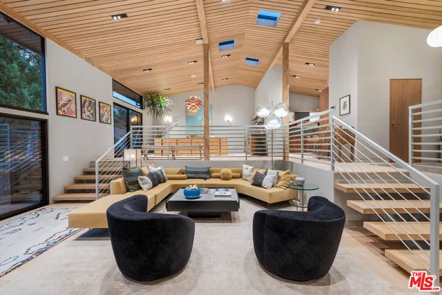 $8,995,000 | 6738 Wildlife Road, Malibu, CA 90265