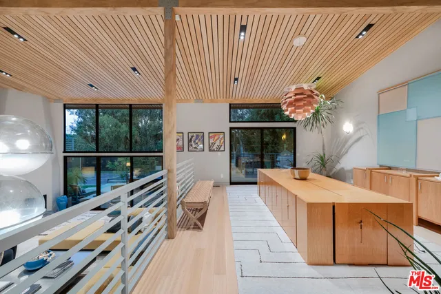 $8,995,000 | 6738 Wildlife Road, Malibu, CA 90265