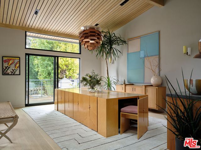 $8,995,000 | 6738 Wildlife Road, Malibu, CA 90265