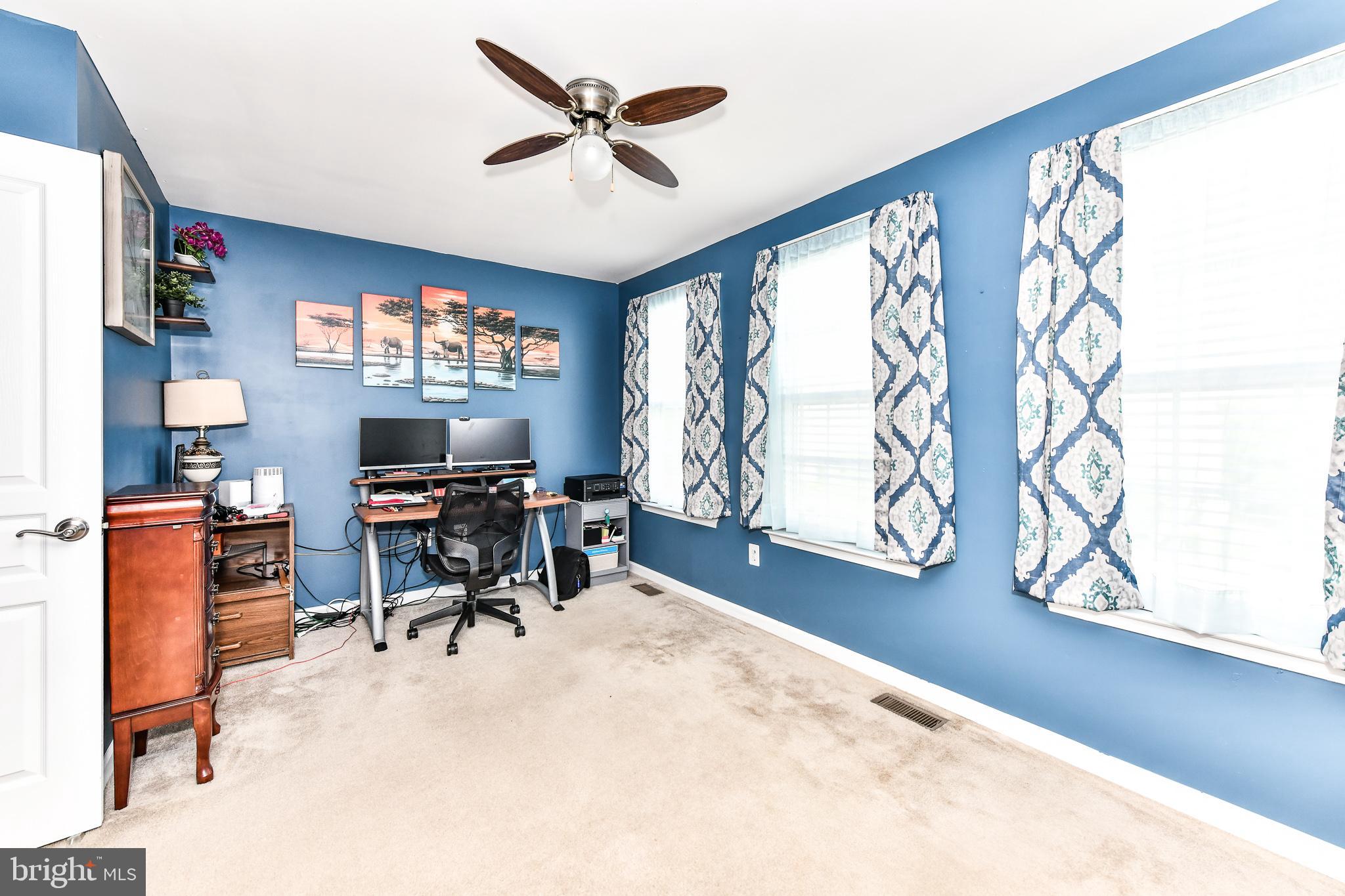 8369 Scotland Loop Manassas, VA 20109 - Photo 13 of 28 Second bedroom upstairs!