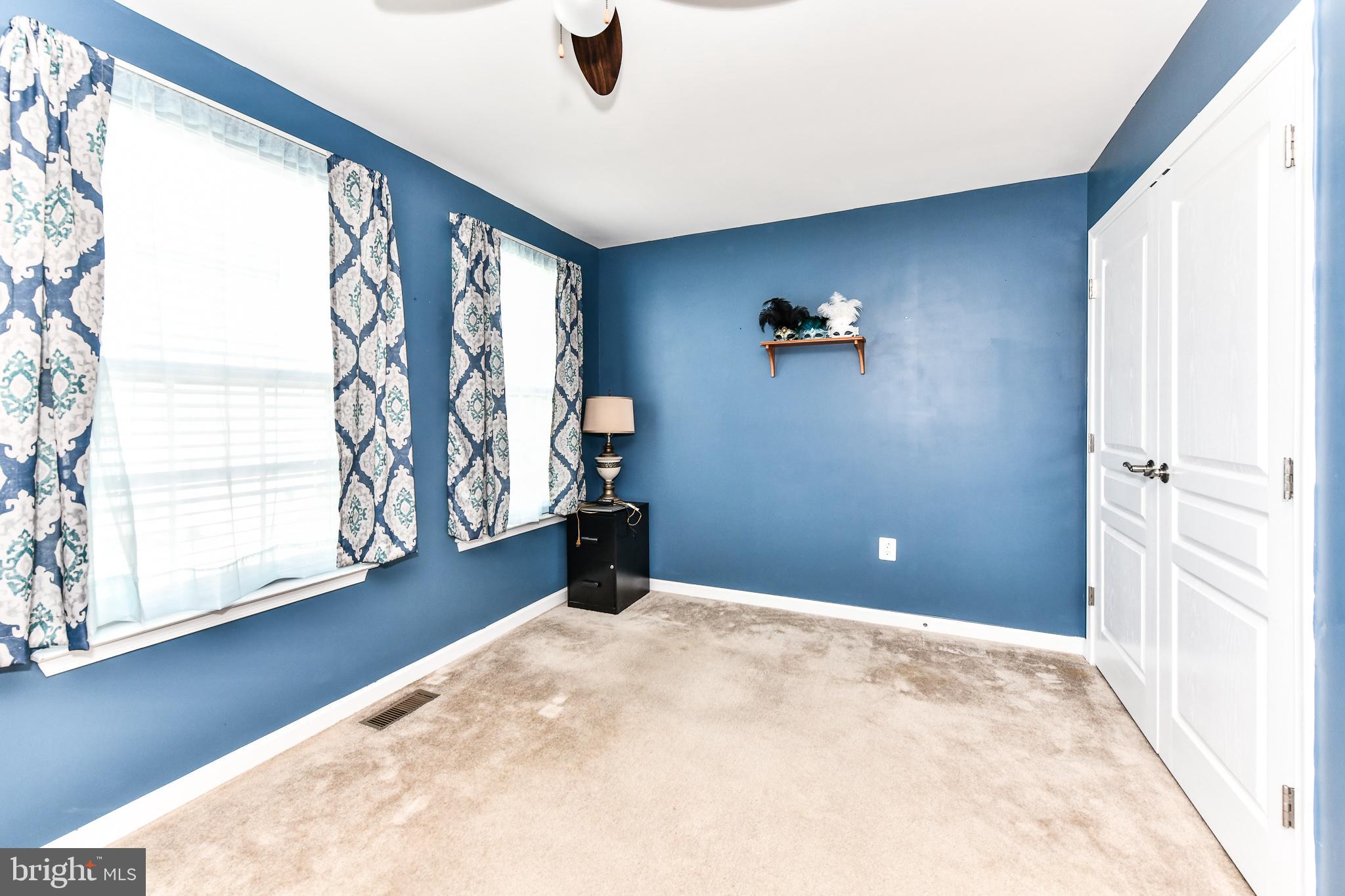 8369 Scotland Loop Manassas, VA 20109 - Photo 15 of 28 Large closet!