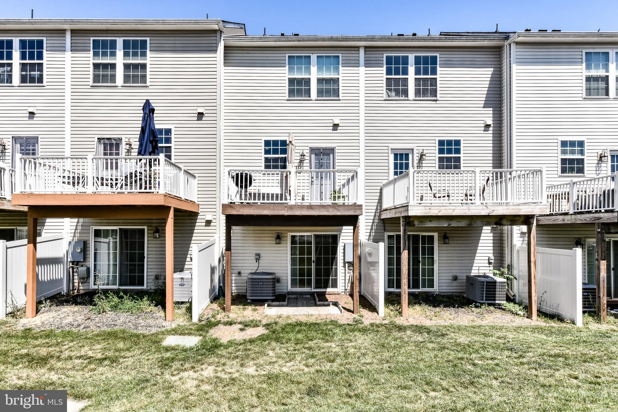 8369 Scotland Loop Manassas, VA 20109 - Photo 24 of 28 Gallery Image 24