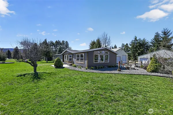 $720,000 | 1000 Airport Road, Cle Elum, WA 98922