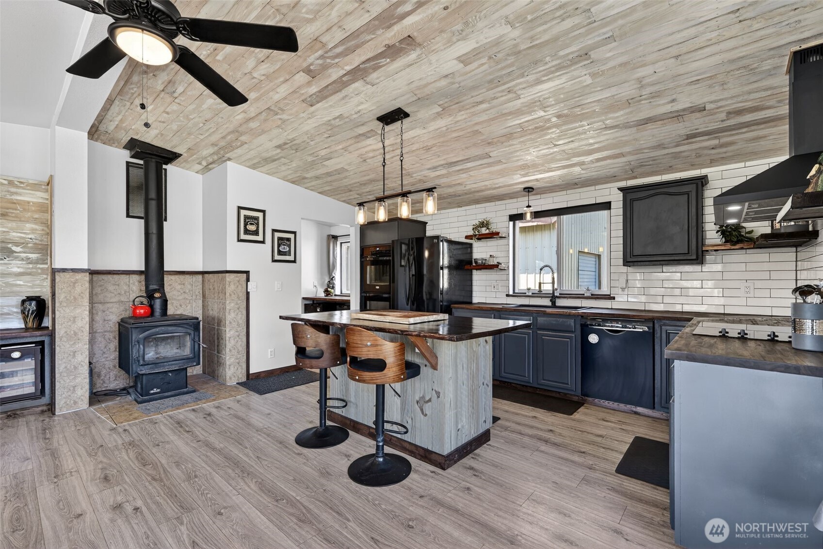 1000 Airport Road Cle Elum, WA 98922 - Photo 7 of 32