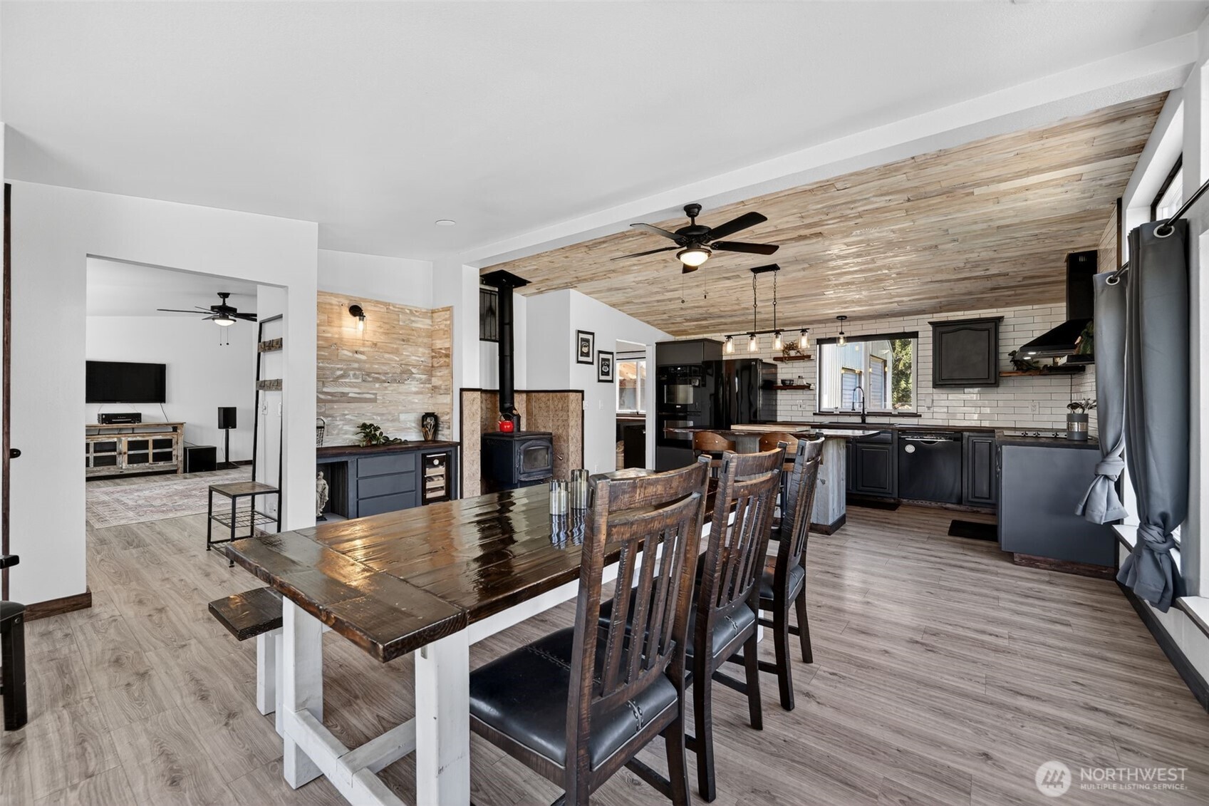 1000 Airport Road Cle Elum, WA 98922 - Photo 9 of 32