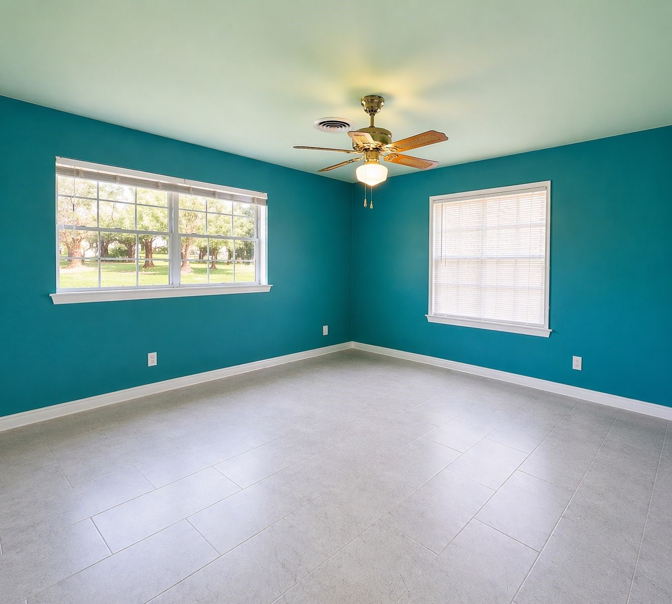117 Laughlin Road Eagle Lake, TX 77434 - Photo 18 of 23 Bedroom 3