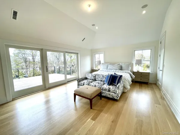 $150,000 | 59 Shinnecock Hills Road, Southampton, NY 11968