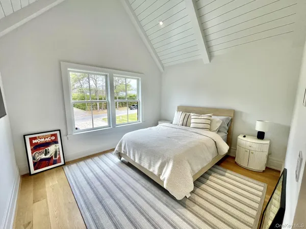 $150,000 | 59 Shinnecock Hills Road, Southampton, NY 11968