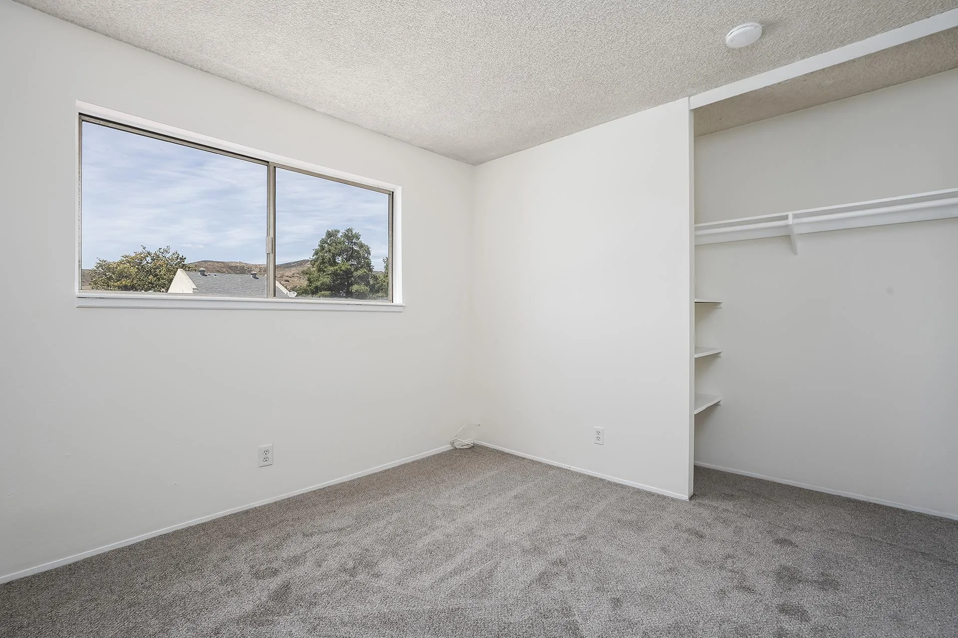 10596 Kerrigan Court Santee, CA 92071 - Photo 19 of 38
