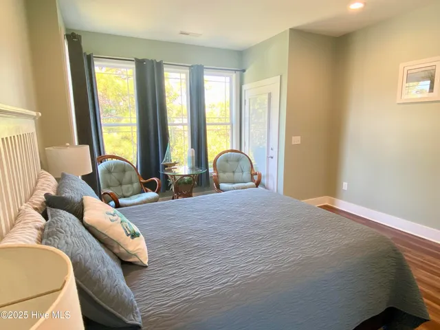 $760,000 | 128 Westbay Circle, Harkers Island, NC 28531