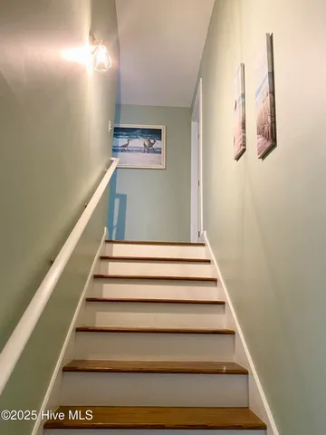 $760,000 | 128 Westbay Circle, Harkers Island, NC 28531