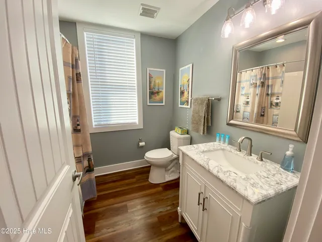 $760,000 | 128 Westbay Circle, Harkers Island, NC 28531