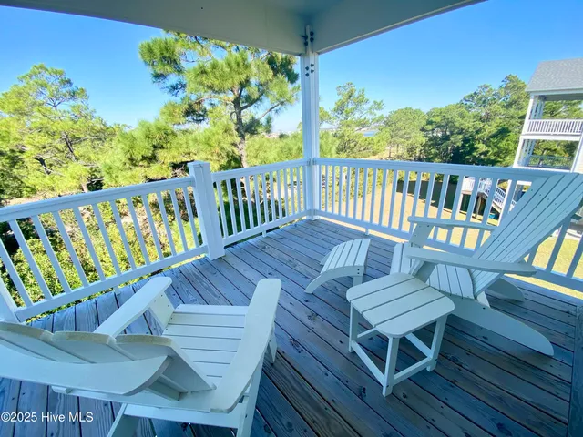 $760,000 | 128 Westbay Circle, Harkers Island, NC 28531