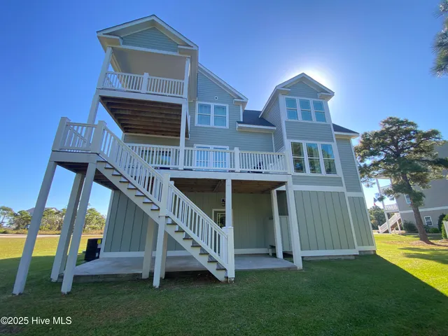 $760,000 | 128 Westbay Circle, Harkers Island, NC 28531