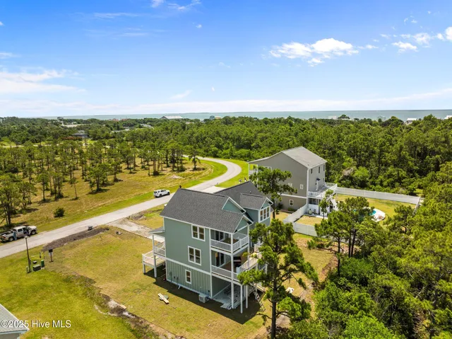 $760,000 | 128 Westbay Circle, Harkers Island, NC 28531