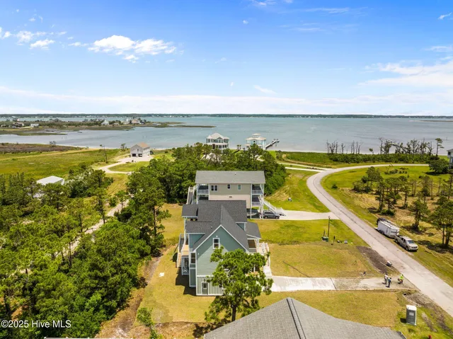 $760,000 | 128 Westbay Circle, Harkers Island, NC 28531