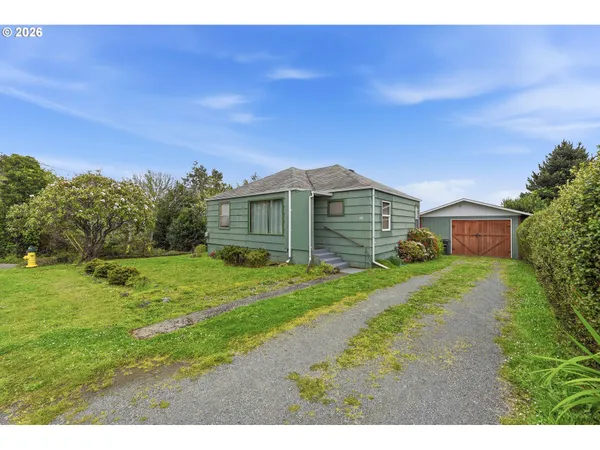 $299,000 | 116 Fink Street, Coos Bay, OR 97420