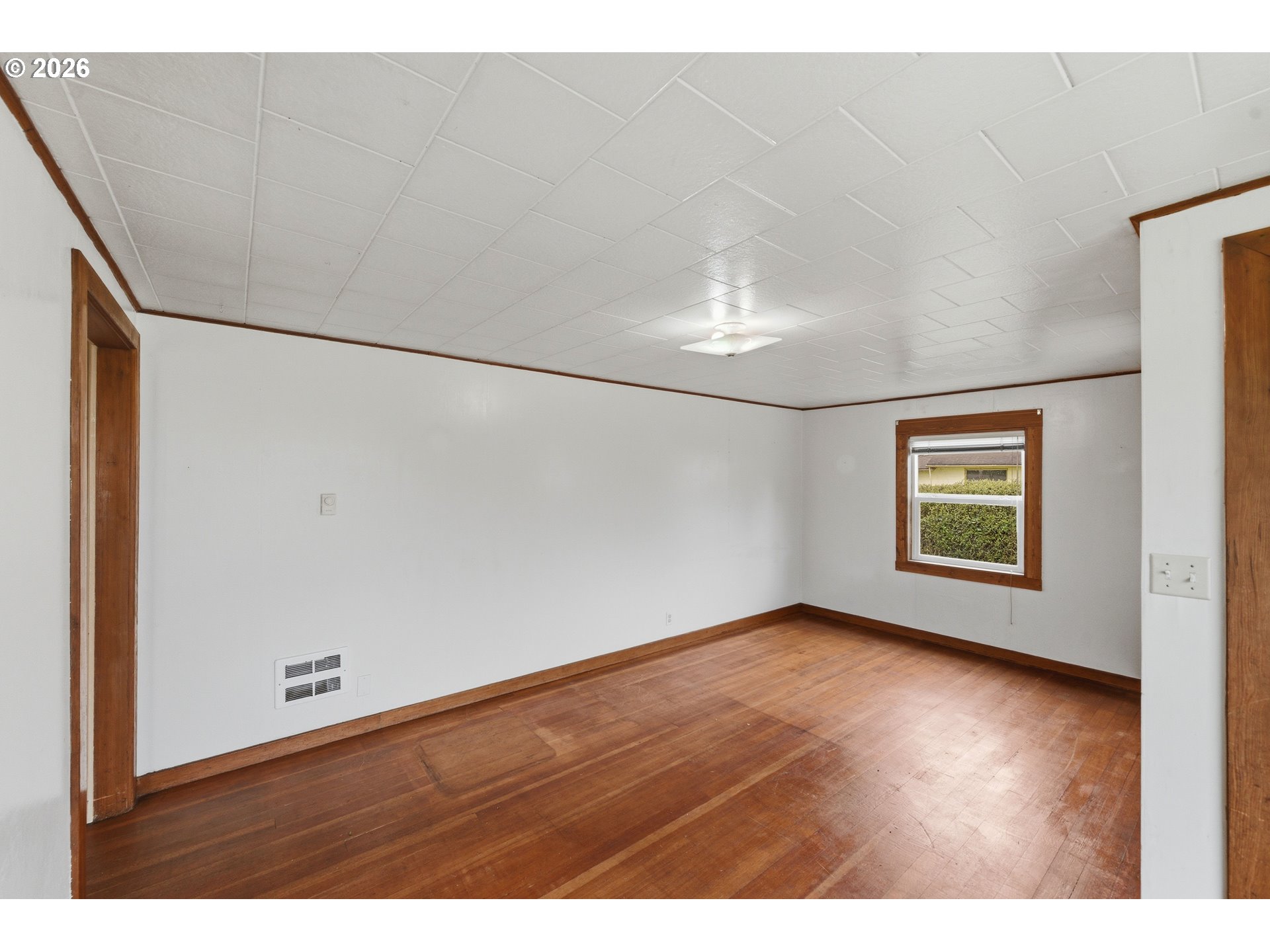 116 Fink Street Coos Bay, OR 97420 - Photo 13 of 42