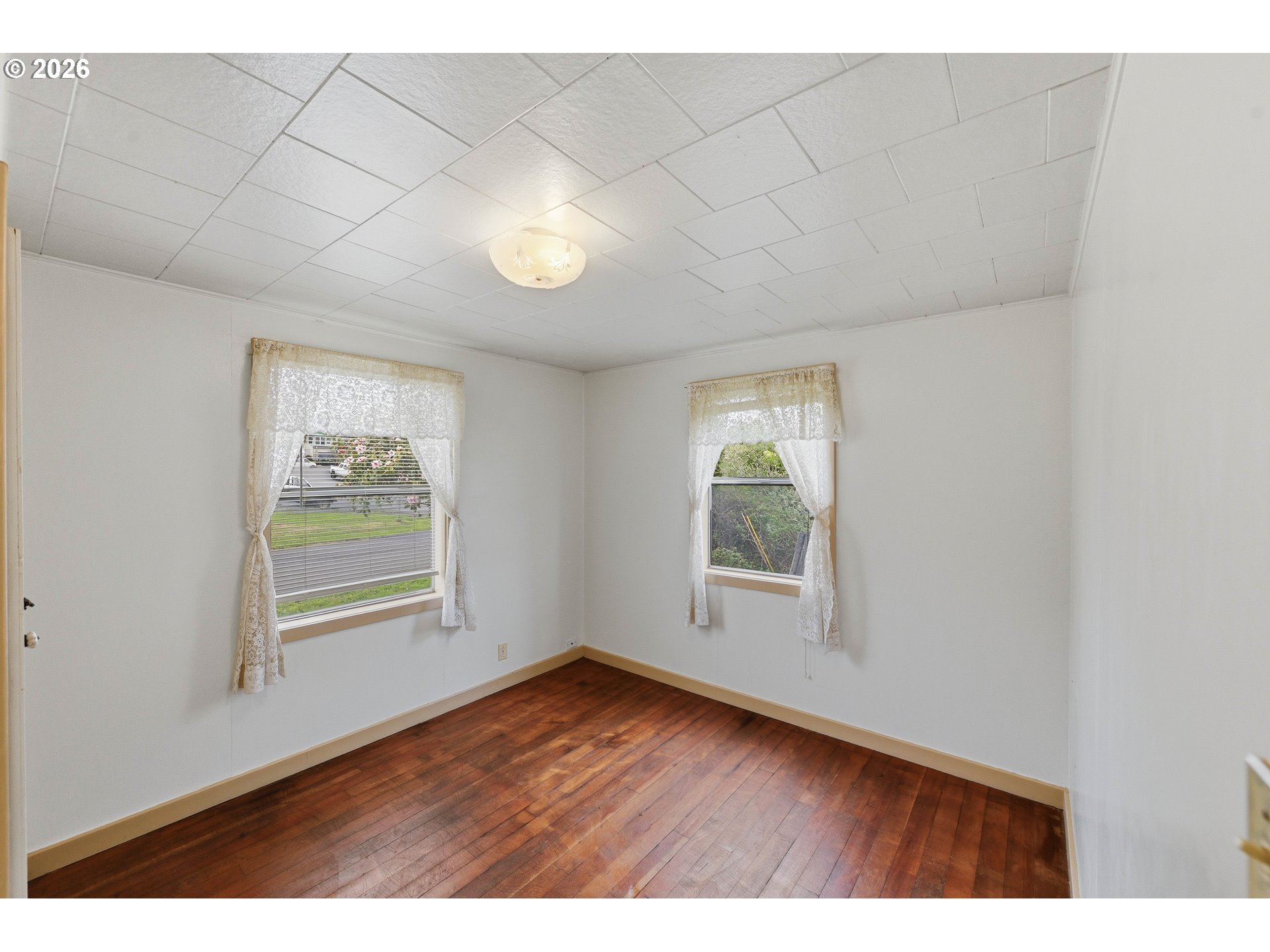 116 Fink Street Coos Bay, OR 97420 - Photo 16 of 42