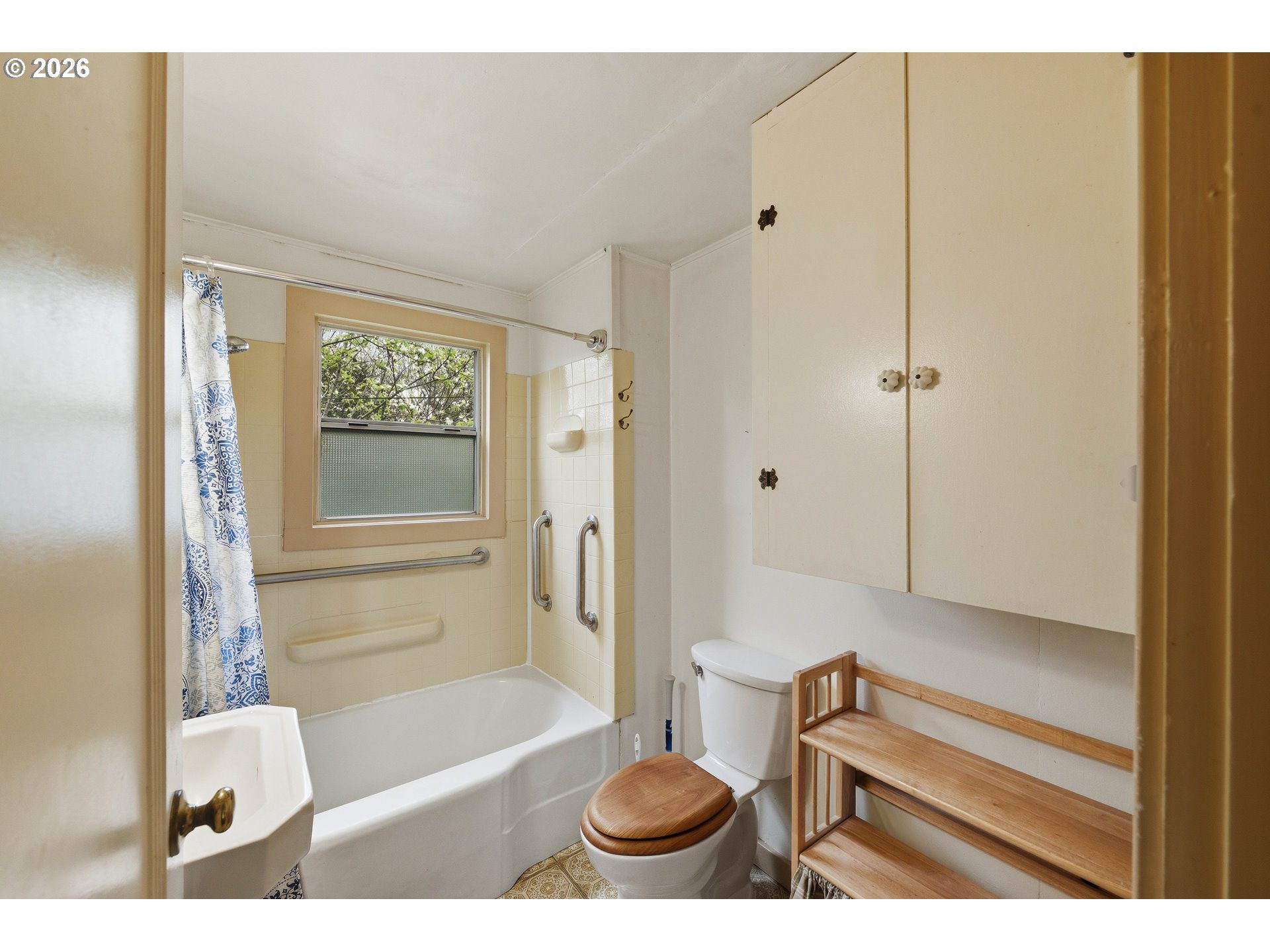 116 Fink Street Coos Bay, OR 97420 - Photo 18 of 42