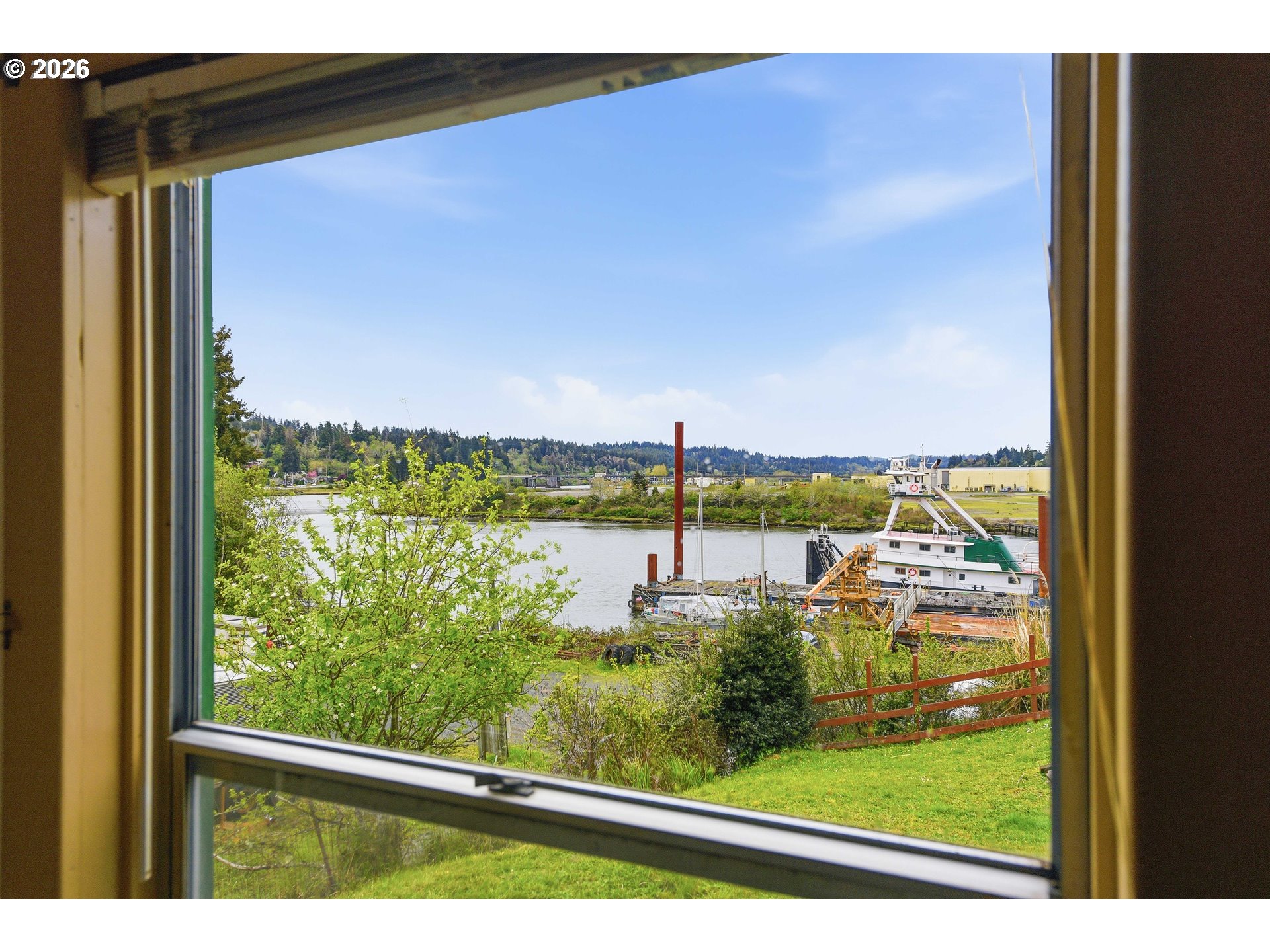 116 Fink Street Coos Bay, OR 97420 - Photo 25 of 42