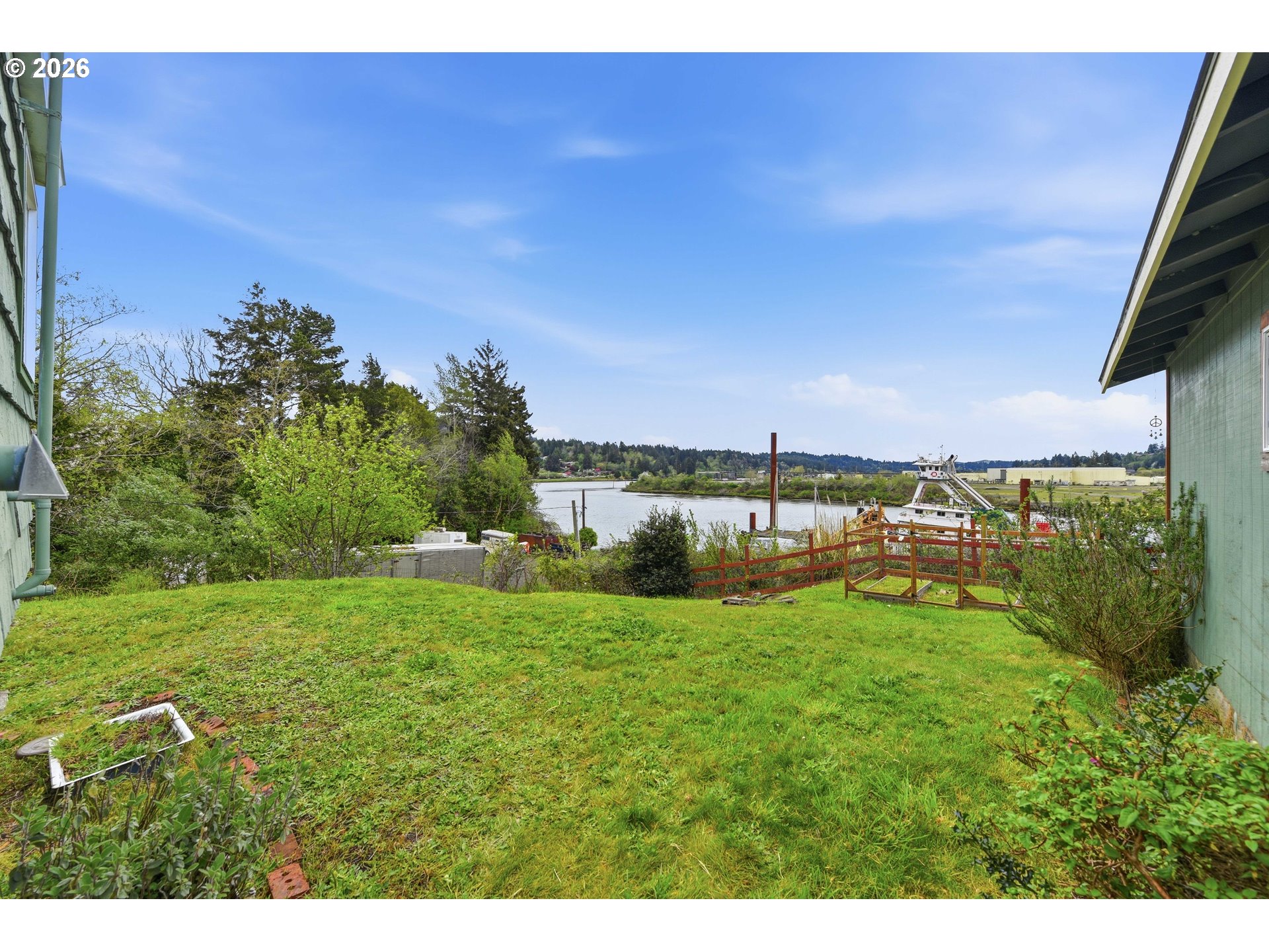 116 Fink Street Coos Bay, OR 97420 - Photo 35 of 42