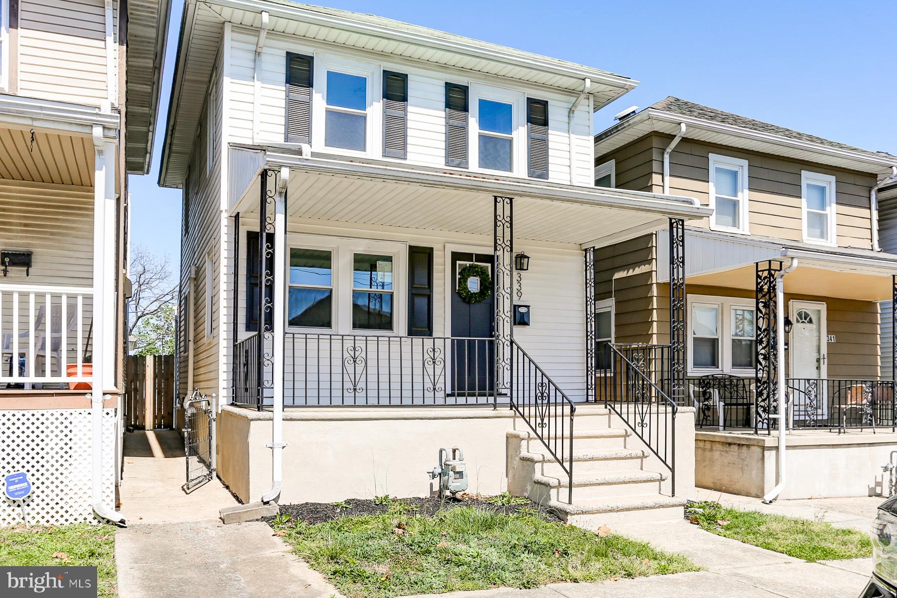 339 Springdale Road York, PA 17403 - Photo 1 of 22 Gallery Image 1