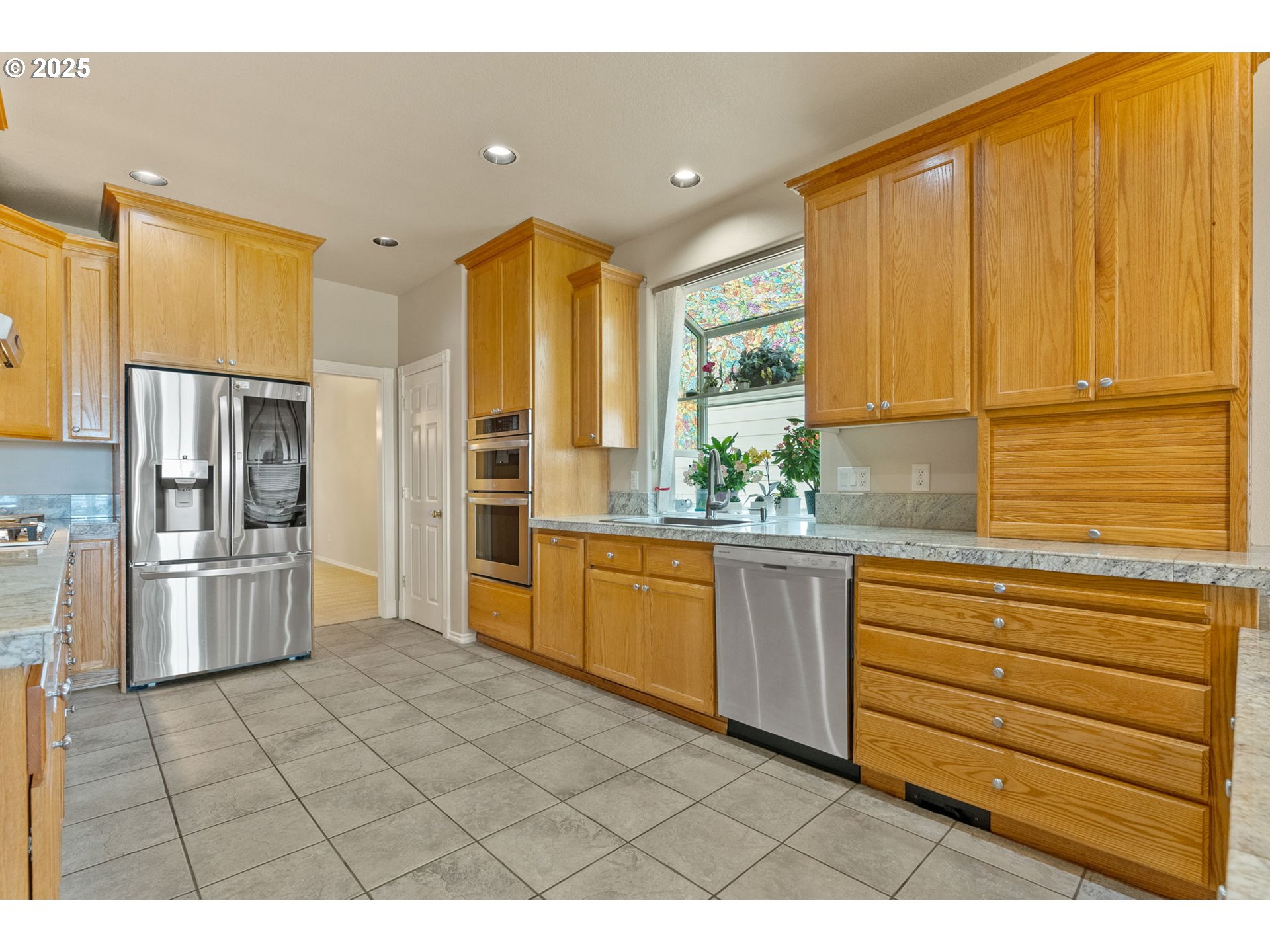 12320 Southwest Aspen Ridge Drive Portland, OR 97224 - Photo 13 of 42 Gallery Image 13
