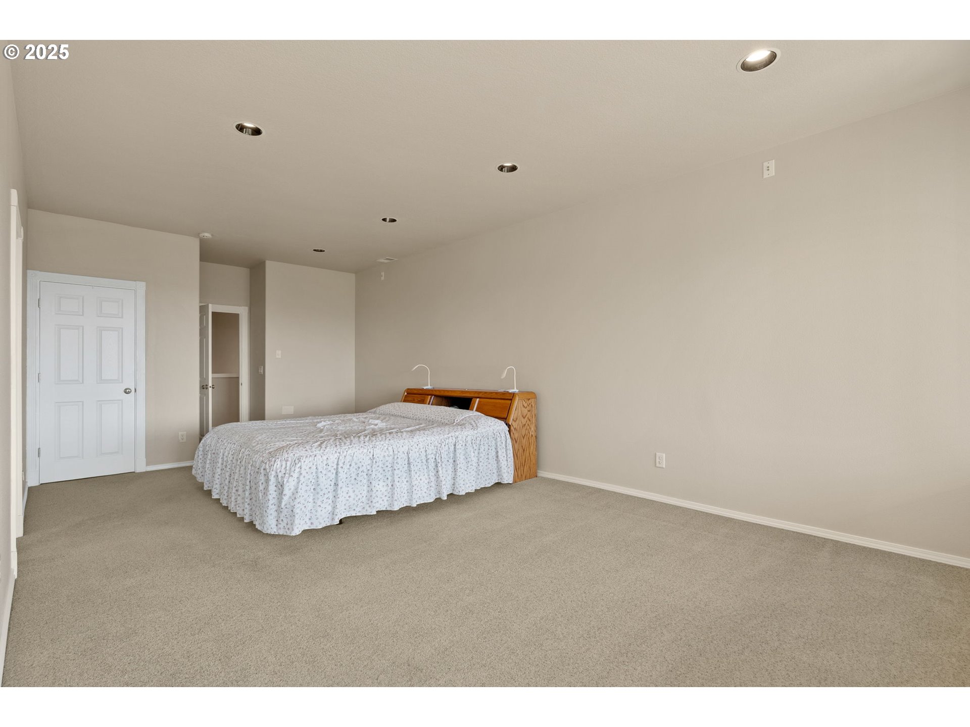 12320 Southwest Aspen Ridge Drive Portland, OR 97224 - Photo 19 of 42 Gallery Image 19