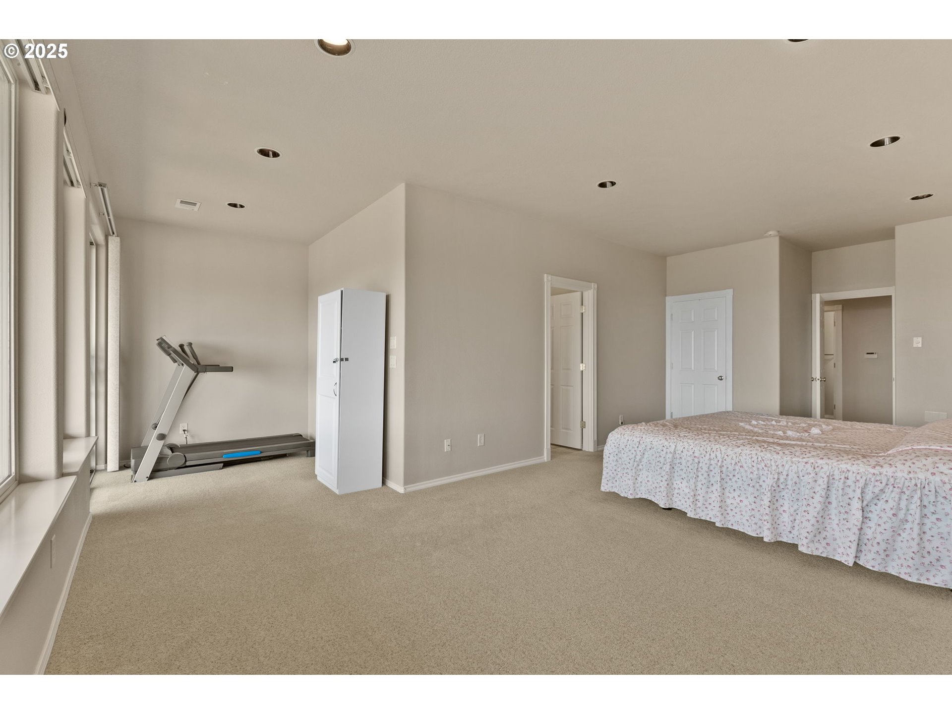12320 Southwest Aspen Ridge Drive Portland, OR 97224 - Photo 20 of 42 Gallery Image 20