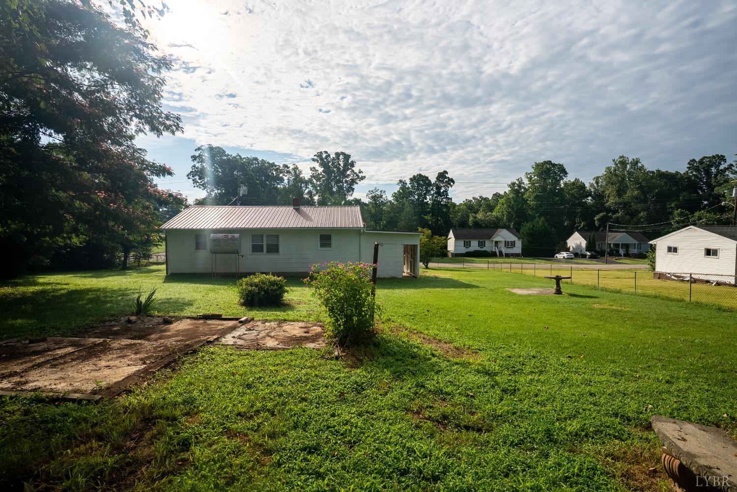 308 Frazier Road Altavista, VA 24517 - Photo 36 of 43 Gallery Image 36