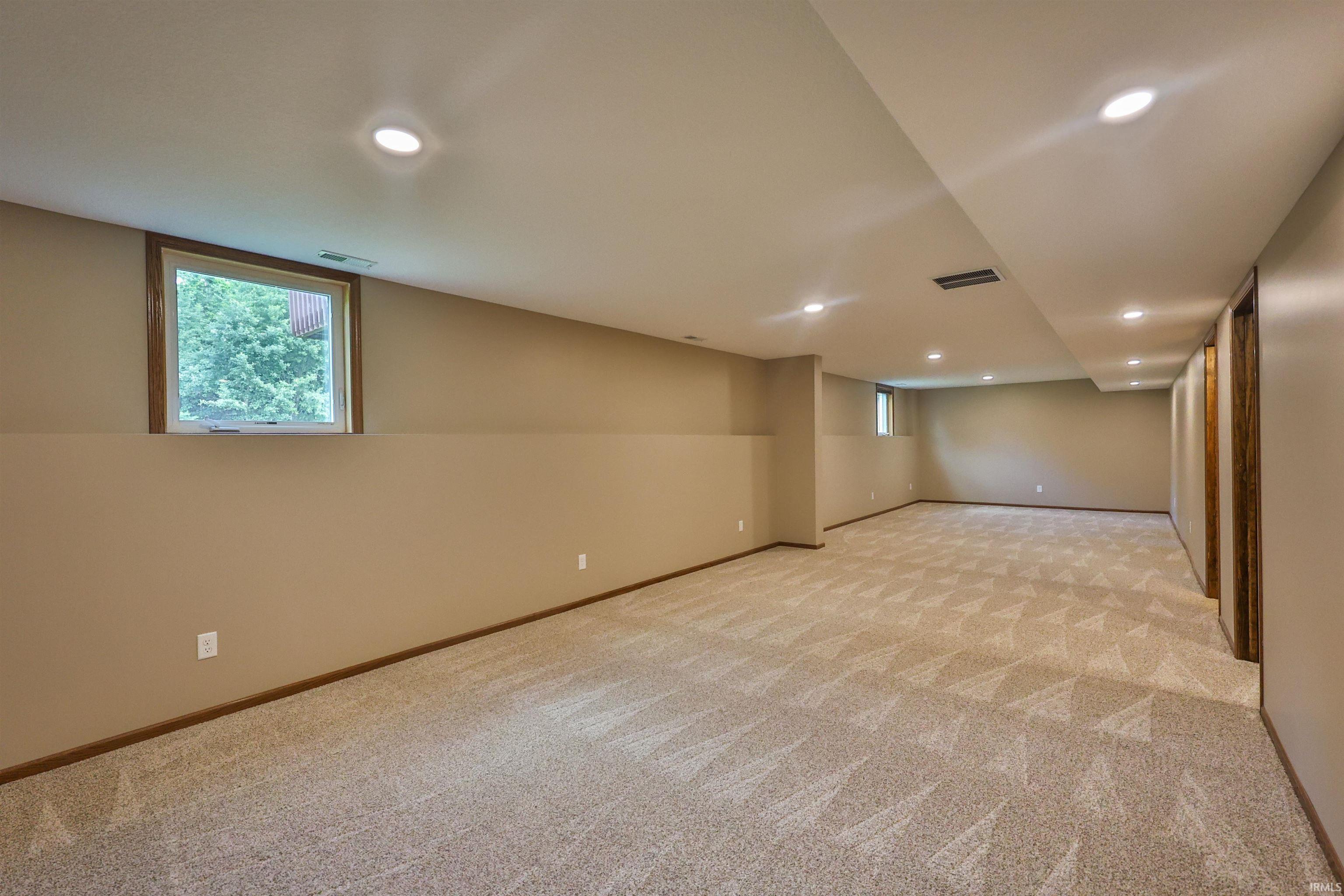 11919 Edgerton Road New Haven, IN 46774 - Photo 38 of 41